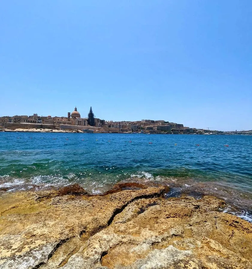 Kensington By Shmoo - 1 Minute To The Sea Apartment Sliema