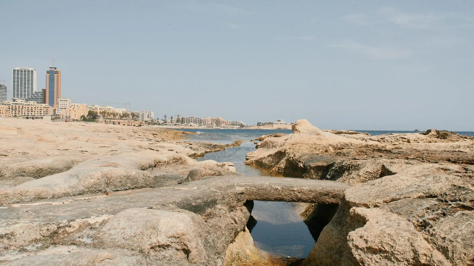 Kensington By Shmoo - 1 Minute To The Sea Apartment Sliema