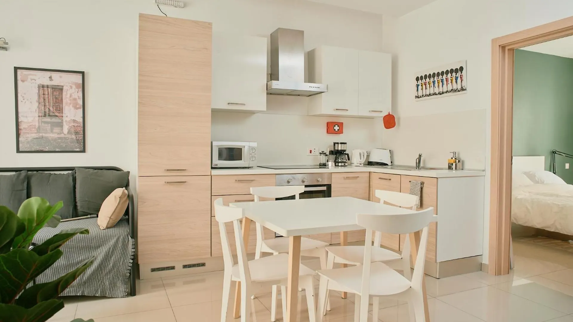 Kensington By Shmoo - 1 Minute To The Sea Apartment Sliema